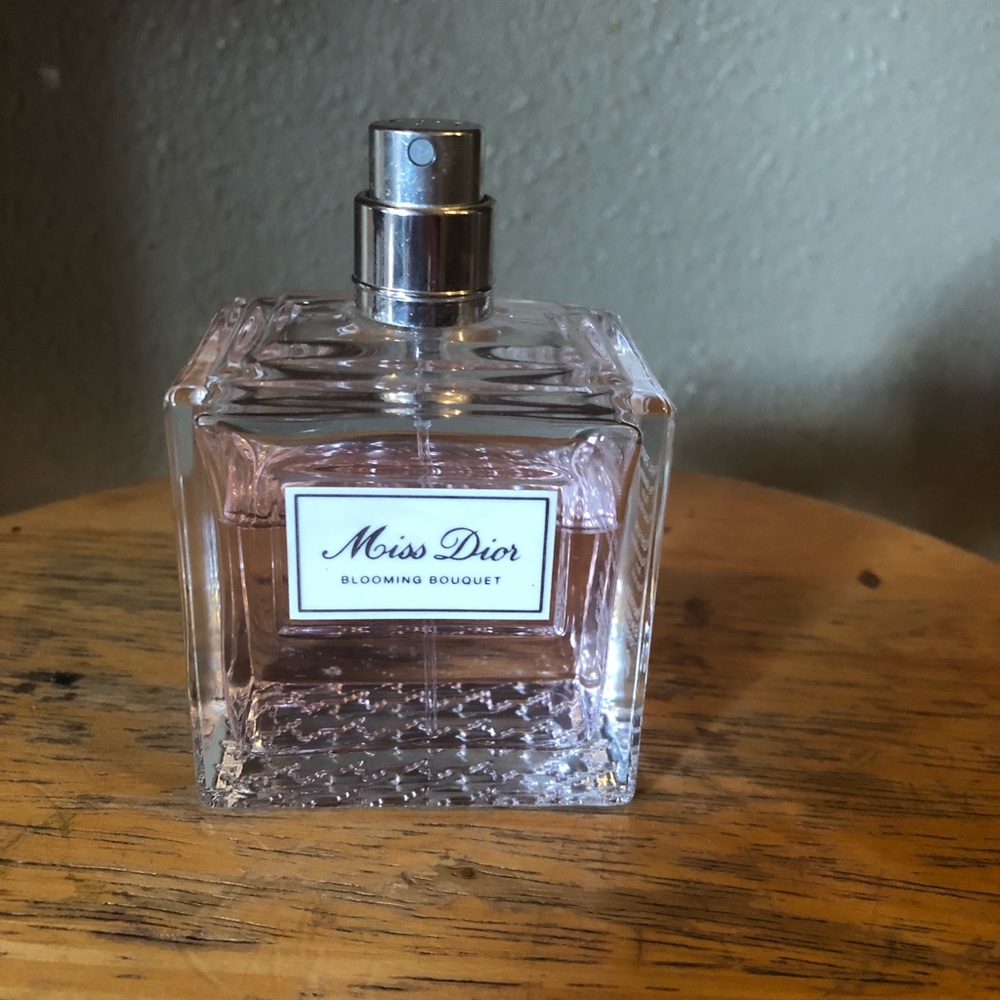 Perfume Collection - Picture 7 of 8